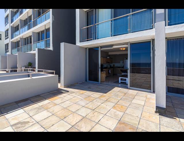 2 BEDROOM APARTMENT FOR SALE IN BEACHFRONT
